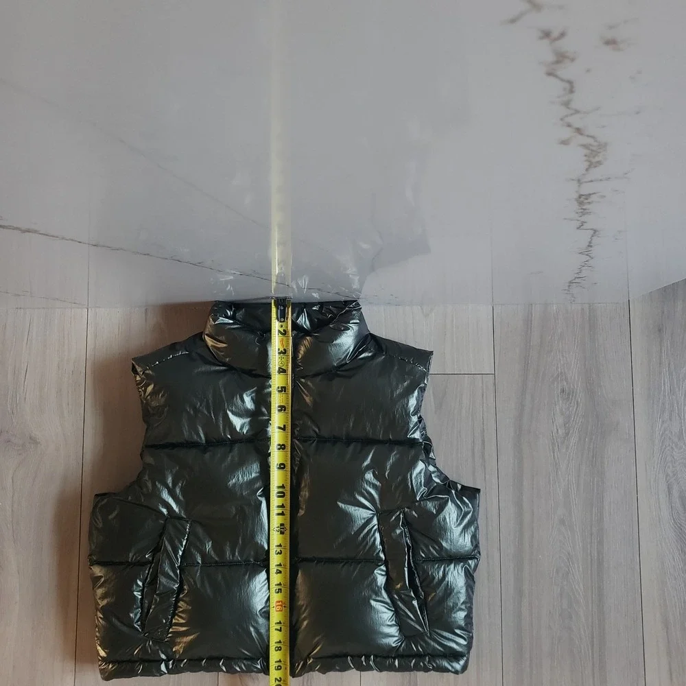 New Look Puffer Vest Girls‎ 14-15 Green Shiny Metallic Gilet Outerwear
